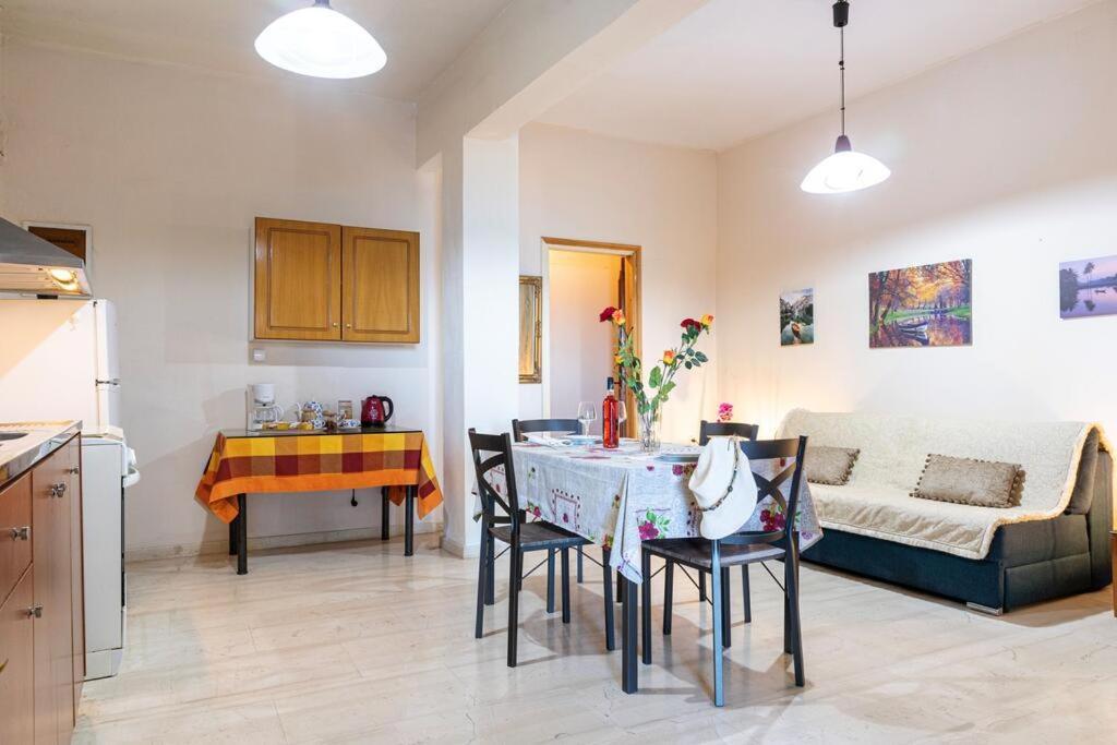 Makarounis Thea Hotel Petalídhion Buitenkant foto